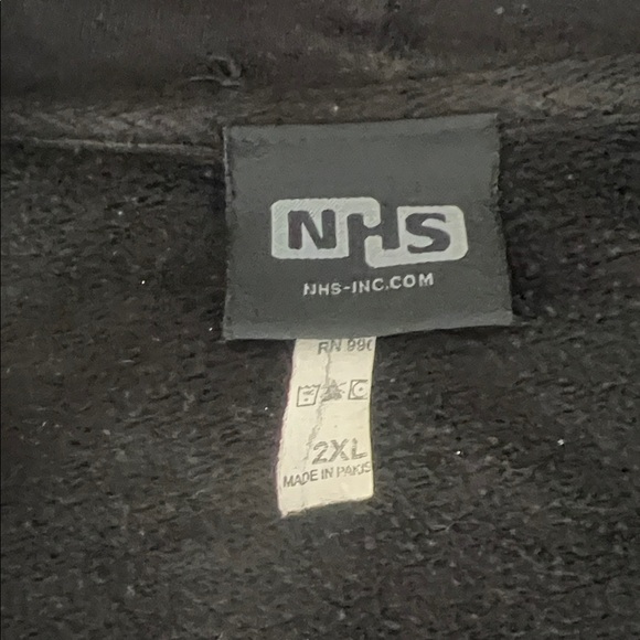 The original Santa Cruz California,women’s,Black Jacket with Gold Logo Size 2XL - Picture 10 of 17